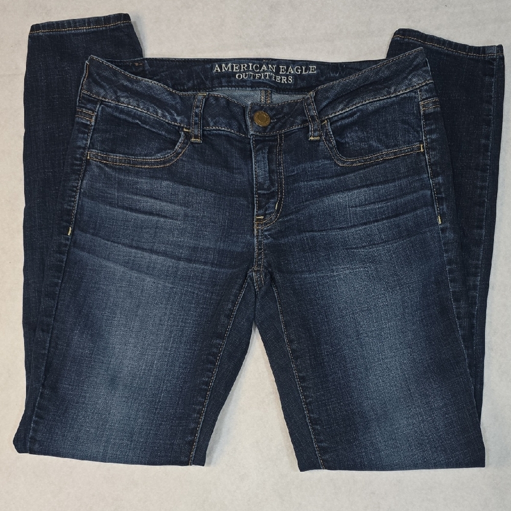 American Eagle Outfitters Women's Dark Blue Super Stretch Skinny Jeans Size 6